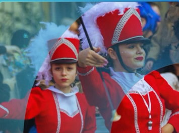 Giovani Majorettes di Cernusco durante un'esibizione